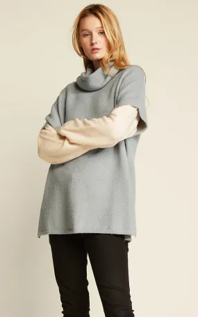 SM951 Basic Turtleneck Poncho