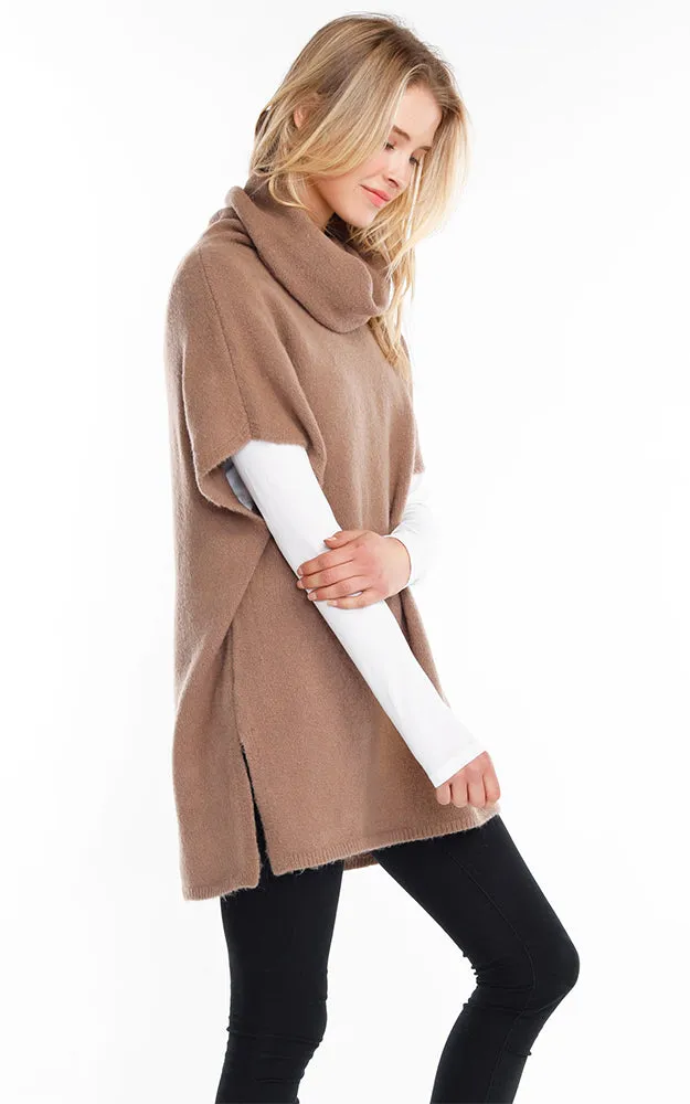 SM951 Basic Turtleneck Poncho